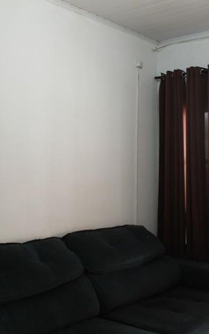 Casa à venda com 70m², 2 quartos e 1 vagaSala