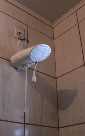 Casa à venda com 70m², 2 quartos e 1 vagaBanheiro social