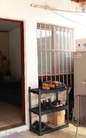 Casa à venda com 70m², 2 quartos e 1 vagaEntrada sala