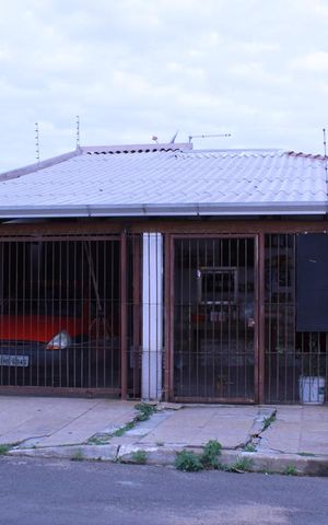 Casa à venda com 70m², 2 quartos e 1 vagaFachada