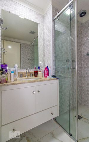 Apartamento à venda com 300m², 4 quartos e 2 vagasBanheiro Quarto 3 - Suíte