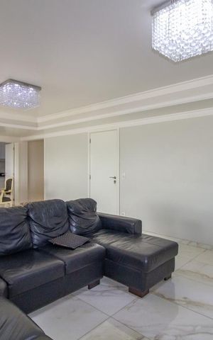 Apartamento à venda com 300m², 4 quartos e 2 vagasSala