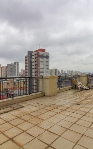 Apartamento à venda com 300m², 4 quartos e 2 vagasVaranda