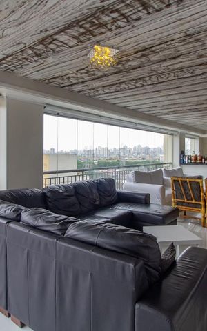 Apartamento à venda com 300m², 4 quartos e 2 vagasVaranda gourmet