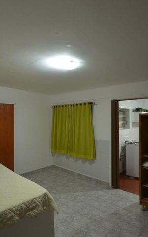 Casa à venda com 50m², 1 quarto e 1 vagaQuarto