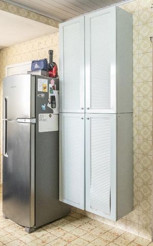 Casa à venda com 252m², 2 quartos e 5 vagas Casa à venda com 252m², 2 quartos e 5 vagasCozinha