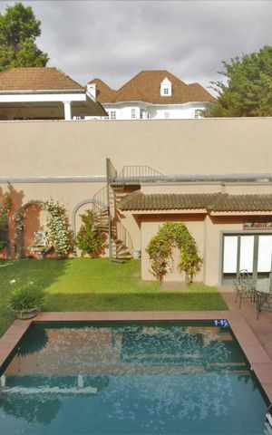 Casa à venda com 750m², 4 quartos e 6 vagasVista da suíte 3