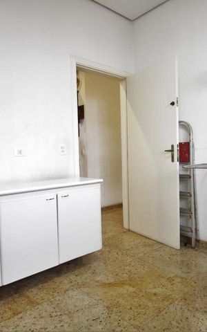 Casa à venda com 750m², 4 quartos e 6 vagasÁrea de Serviço