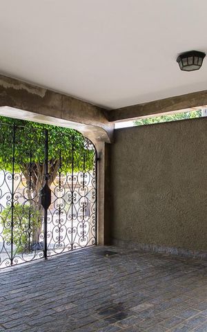 Casa à venda com 216m², 4 quartos e 3 vagasGaragem