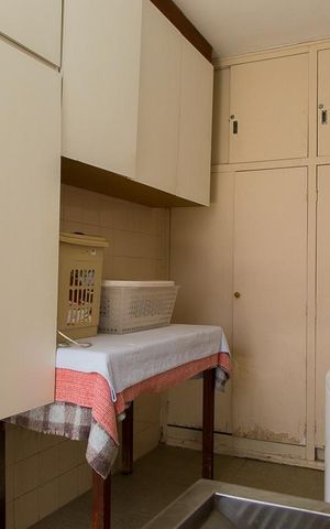 Casa à venda com 216m², 4 quartos e 3 vagasÁrea de serviço