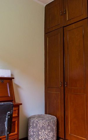 Casa à venda com 216m², 4 quartos e 3 vagasQuarto 2