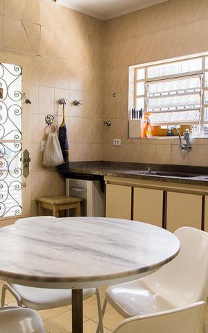 Casa à venda com 216m², 4 quartos e 3 vagasCozinha