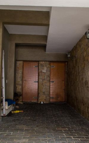 Casa à venda com 216m², 4 quartos e 3 vagasGaragem
