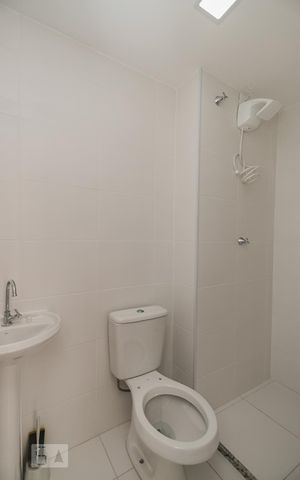 Apartamento à venda com 33m², 1 quarto e sem vaga Apartamento à venda com 33m², 1 quarto e sem vagaBanheiro
