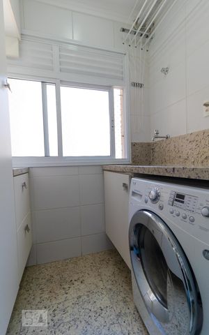 Apartamento para alugar com 73m², 3 quartos e 2 vagas Apartamento para alugar com 73m², 3 quartos e 2 vagasÁrea de Serviço