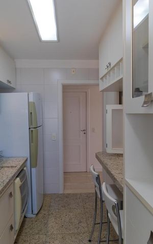 Apartamento para alugar com 73m², 3 quartos e 2 vagas Apartamento para alugar com 73m², 3 quartos e 2 vagasCozinha