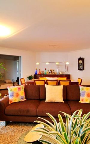 Apartamento à venda com 195m², 4 quartos e 4 vagasSala