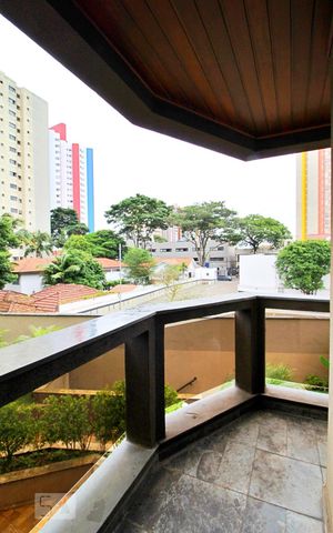 Apartamento à venda com 195m², 4 quartos e 4 vagasVaranda da Suíte 1