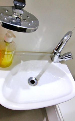 Apartamento à venda com 195m², 4 quartos e 4 vagasBanheiro de Serviço