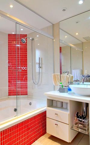 Apartamento à venda com 195m², 4 quartos e 4 vagasBanheiro da Suíte 1