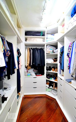 Apartamento à venda com 195m², 4 quartos e 4 vagasCloset