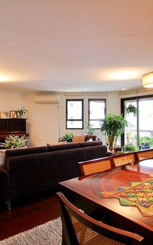 Apartamento à venda com 195m², 4 quartos e 4 vagasSala