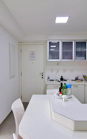 Apartamento à venda com 195m², 4 quartos e 4 vagasCopa