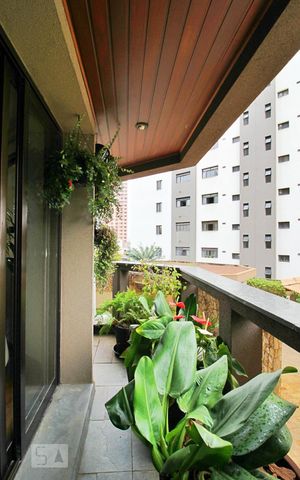 Apartamento à venda com 195m², 4 quartos e 4 vagasVaranda da Sala
