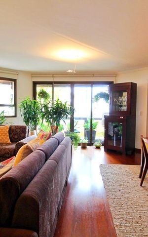 Apartamento à venda com 195m², 4 quartos e 4 vagasSala