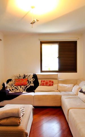 Apartamento à venda com 195m², 4 quartos e 4 vagasQuarto 4