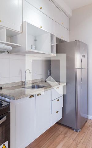 Apartamento à venda com 45m², 2 quartos e 1 vagaCozinha e área de serviço