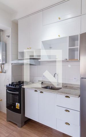 Apartamento à venda com 45m², 2 quartos e 1 vagaCozinha e área de serviço