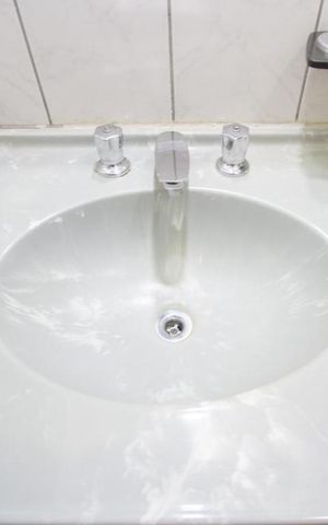 Apartamento à venda com 89m², 2 quartos e 1 vagaDetalhe Banheiro