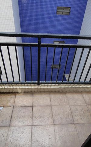 Apartamento para alugar com 65m², 2 quartos e 1 vagaVaranda