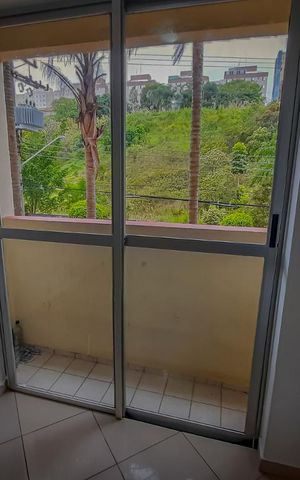 Apartamento à venda com 66m², 3 quartos e 1 vagaVarranda