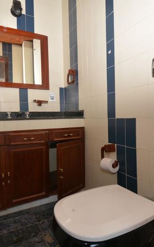 Casa à venda com 315m², 4 quartos e 1 vagaLavabo