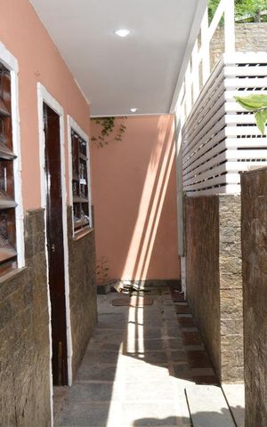 Casa à venda com 315m², 4 quartos e 1 vagaÁrea de Serviço