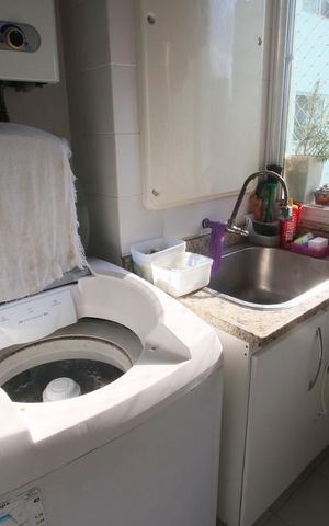 Apartamento à venda com 77m², 2 quartos e 1 vagaárea de serviço2