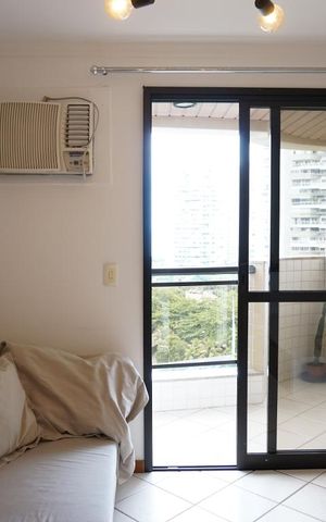 Apartamento para alugar com 99m², 3 quartos e 2 vagasSala