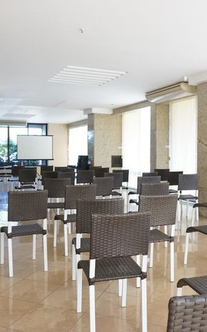 Apartamento para alugar com 99m², 3 quartos e 2 vagasÁrea comum - Salão de festas