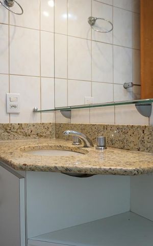 Apartamento para alugar com 99m², 3 quartos e 2 vagasBanheiro da Suíte