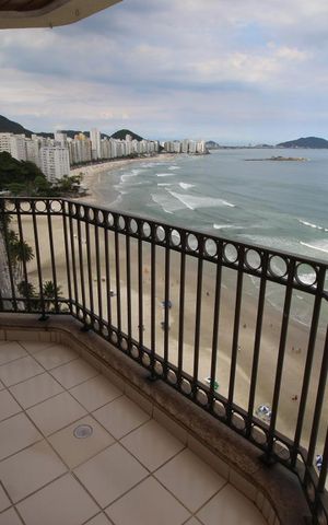 Apartamento para alugar com 200m², 4 quartos e 2 vagasVaranda