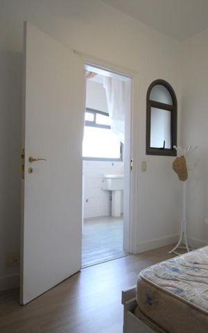Apartamento para alugar com 200m², 4 quartos e 2 vagasQuarto de Serviço