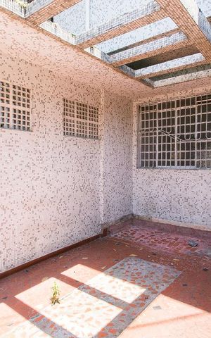 Casa à venda com 108m², 2 quartos e 1 vagaGaragem