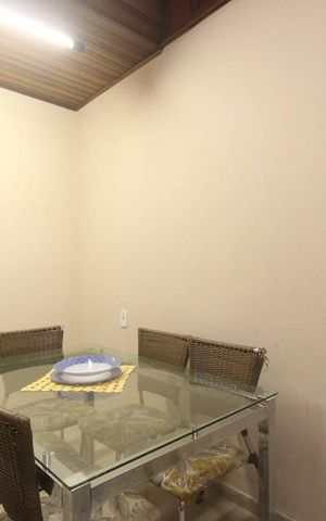 Casa à venda com 80m², 4 quartos e 4 vagas Casa à venda com 80m², 4 quartos e 4 vagasCOZINHA
