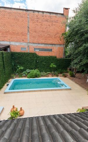 Casa à venda com 217m², 4 quartos e 2 vagasVista do Quarto 4