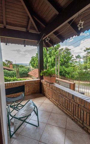 Casa à venda com 217m², 4 quartos e 2 vagasVaranda da Sala