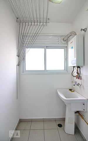 Apartamento para alugar com 49m², 2 quartos e 1 vagaÁrea de Serviço