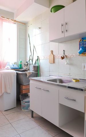 Apartamento à venda com 44m², 1 quarto e sem vaga Apartamento à venda com 44m², 1 quarto e sem vagaCozinha e Área de Serviço