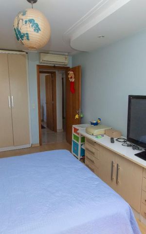 Apartamento à venda com 400m², 4 quartos e 2 vagas Apartamento à venda com 400m², 4 quartos e 2 vagasQuarto 2
